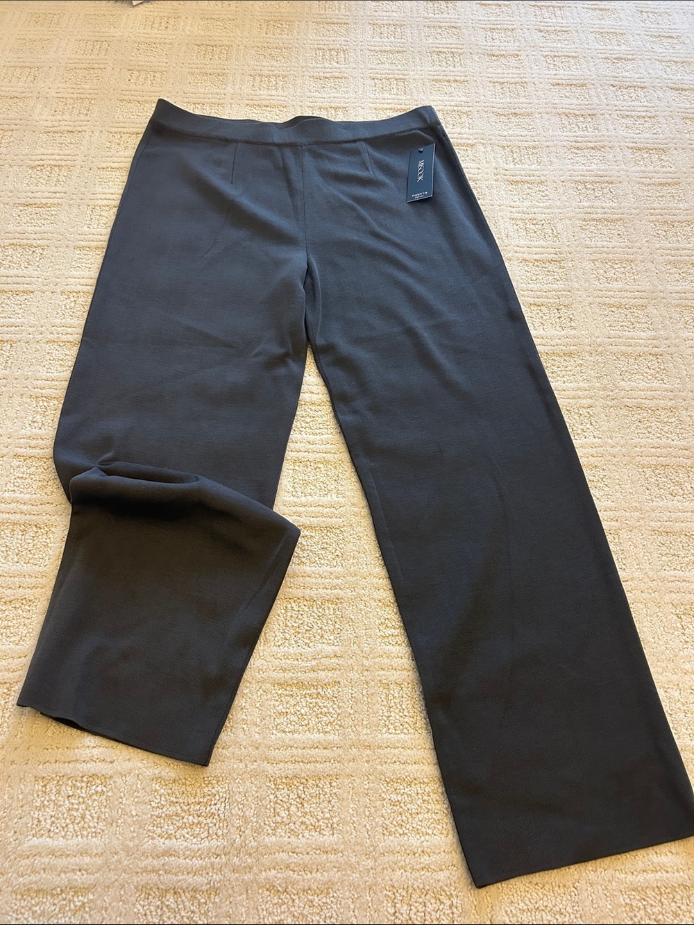 Misook Black Wide-Leg Knit Trousers